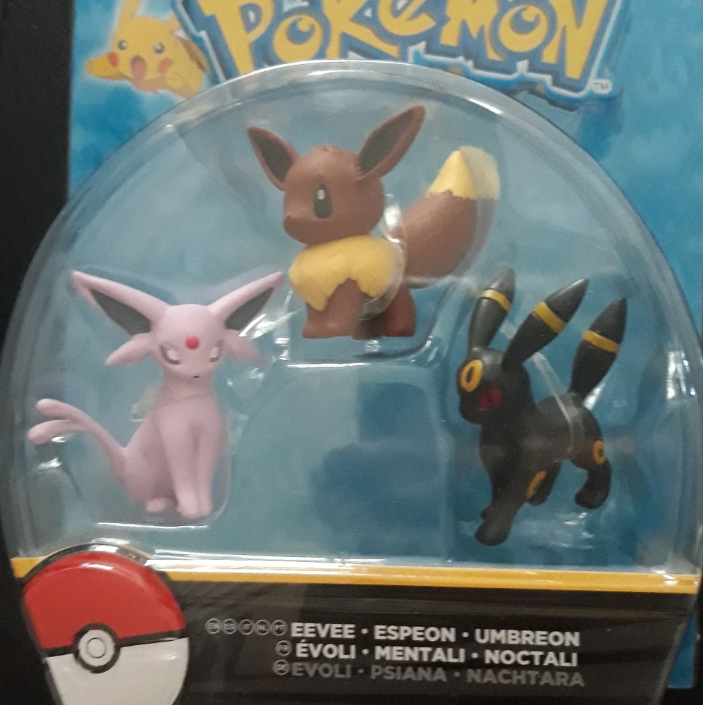 Pokemon toys
